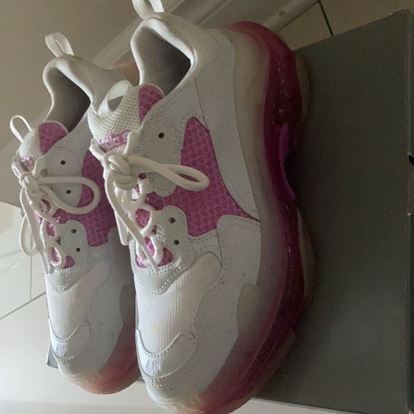 Balenciaga Triple S Pink & White colourway - Picture 2 of 7